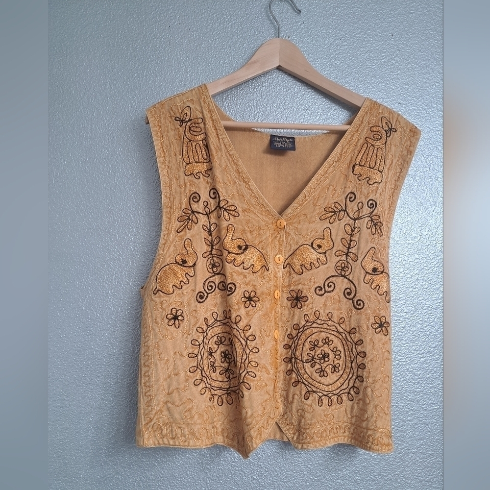 Her Style Tan Vest Embroidered In Gold & Brown